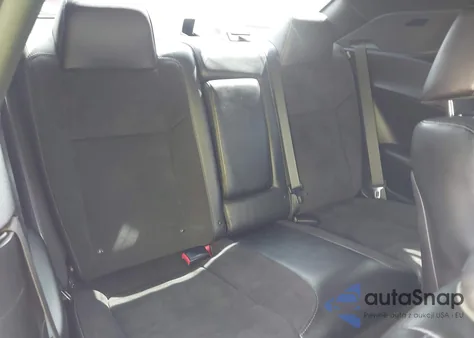 2016 Dodge Challenger 392 Hemi Scat Pack Shaker from USA, damaged, VIN 2C3CDZFJ3GH334930